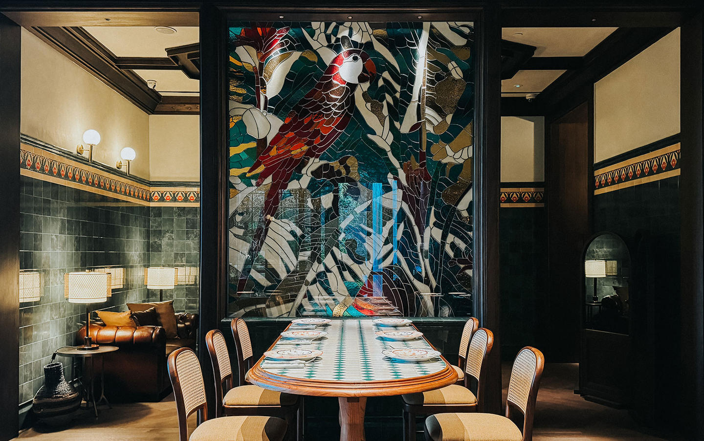 Desktop 25hours inset