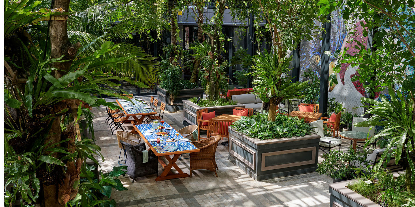 Desktop 25hours hero2